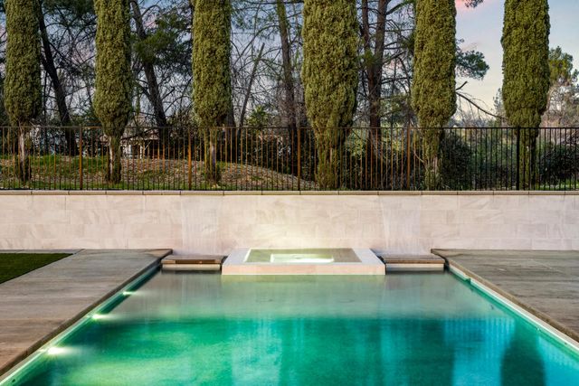 9065 Gilardi Rd, Newcastle, CA 95658