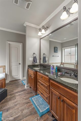 814 Dumaine Drive, Bossier City, LA 71111