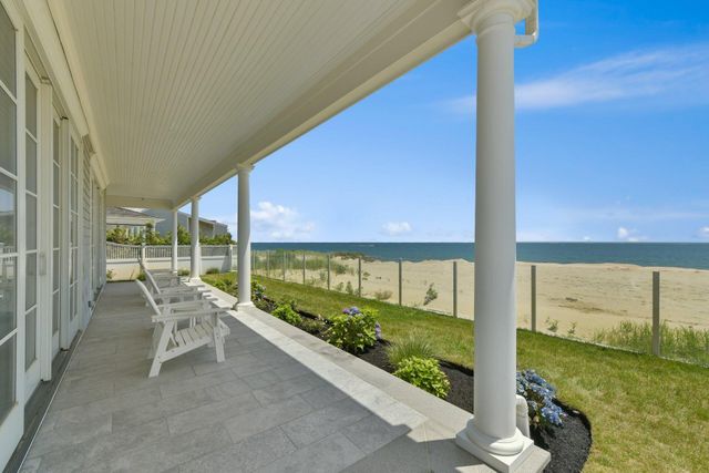 50 Coastline Drive, Mashpee, MA 02649
