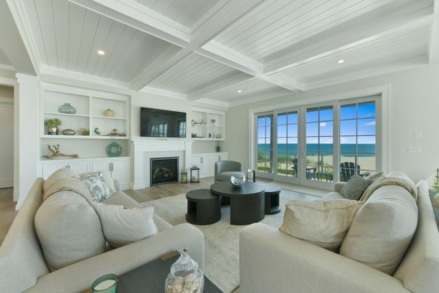 50 Coastline Drive, Mashpee, MA 02649