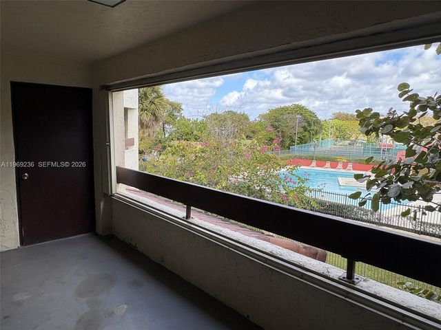 9010 SW 125th Ave G305, Miami, FL 33186