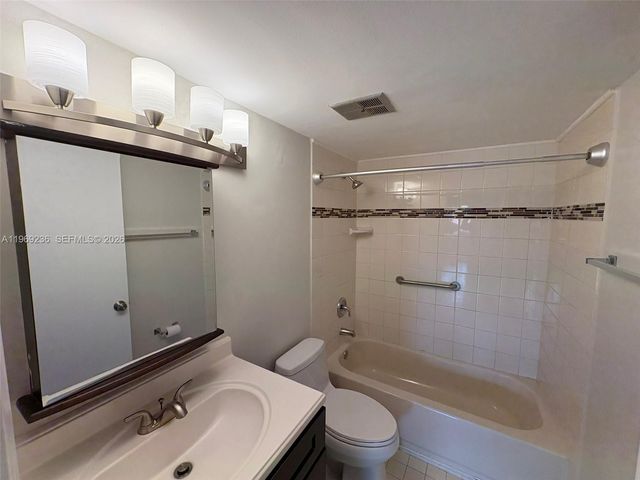 9010 SW 125th Ave G305, Miami, FL 33186