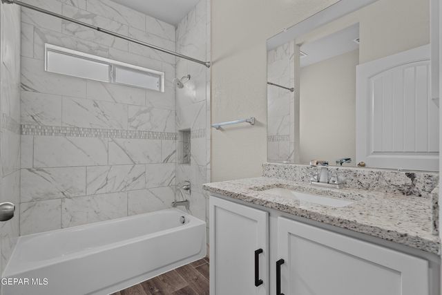 617 CHARLES HEINRICH Street, El Paso, TX 79927