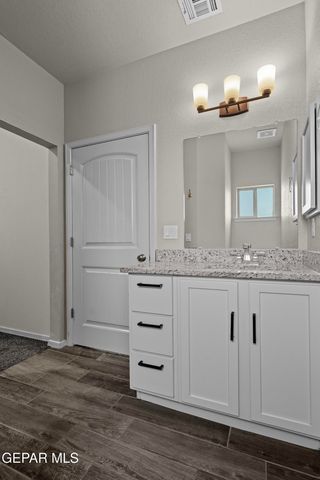 617 CHARLES HEINRICH Street, El Paso, TX 79927