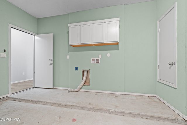 617 CHARLES HEINRICH Street, El Paso, TX 79927