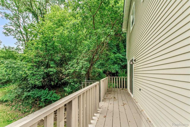 21993 Riverview Drive, Beverly Hills Village, MI 48025