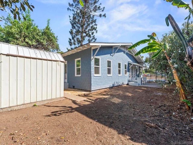 2504 J, National City, CA 91950