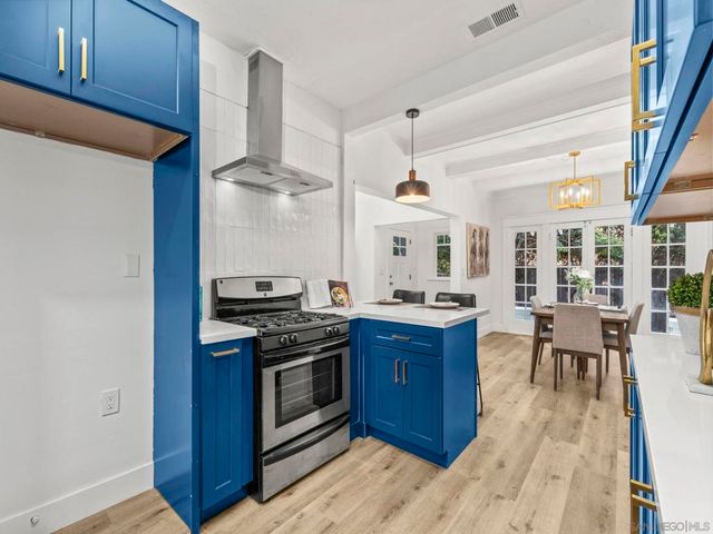 2504 J, National City, CA 91950