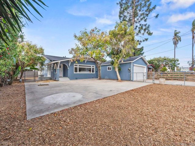 2504 J, National City, CA 91950