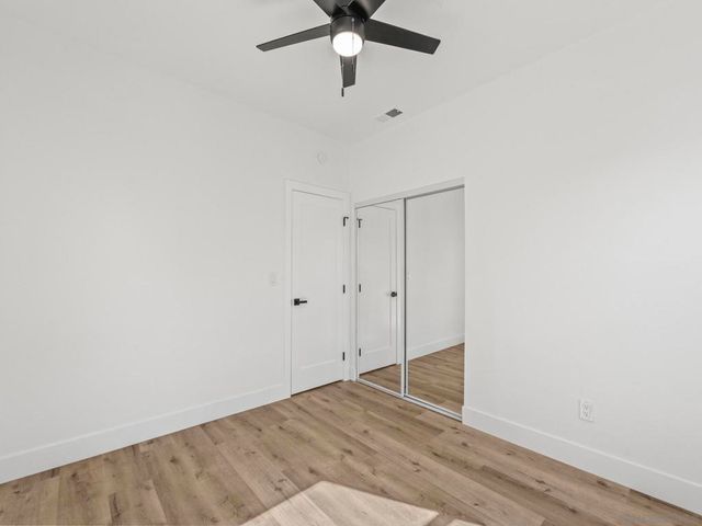 2504 J, National City, CA 91950