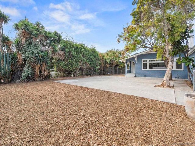 2504 J, National City, CA 91950