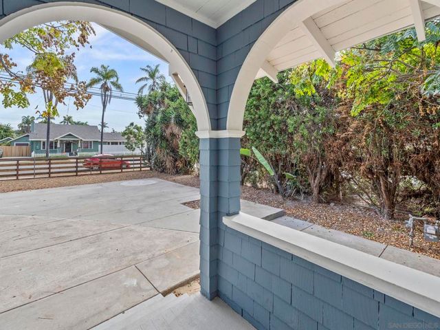 2504 J, National City, CA 91950