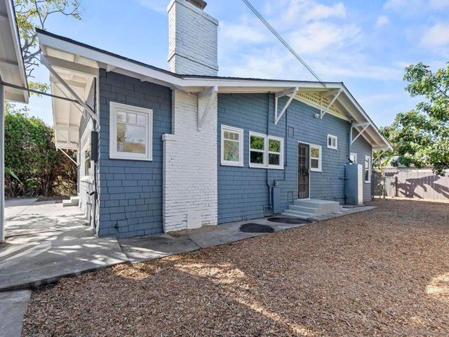 2504 J, National City, CA 91950