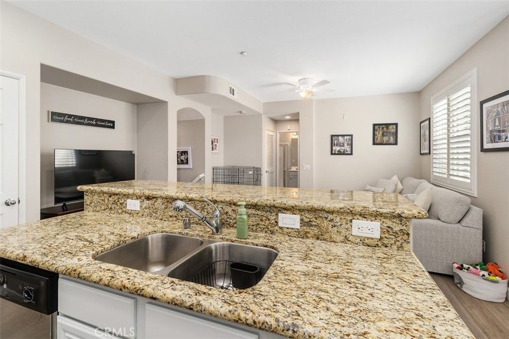 Image 14 of property listing at 31207 Strawberry Tree, Temecula, CA 92592