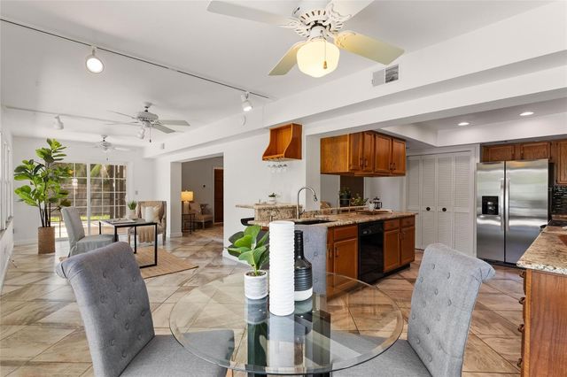 2784 HEATHERWOOD COURT, Clearwater, FL 33761