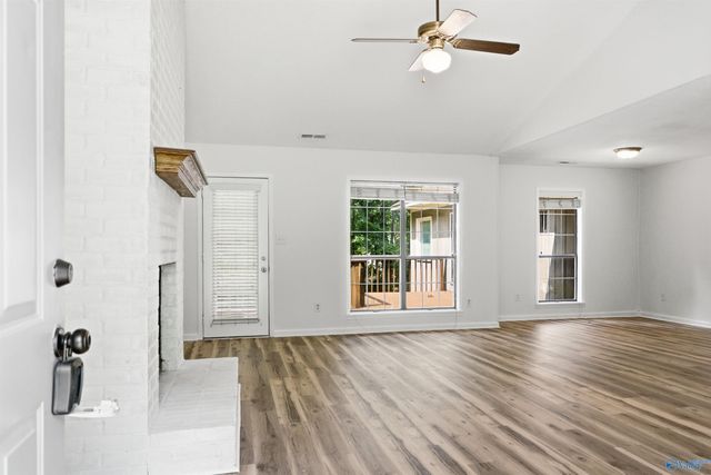 709 Mathis Drive SE, Huntsville, AL 35803