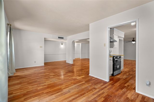2801 Clover Valley Drive, Garland, TX 75043