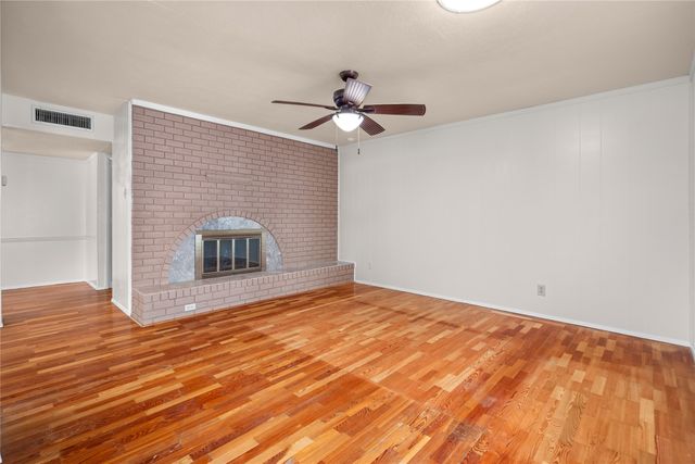 2801 Clover Valley Drive, Garland, TX 75043