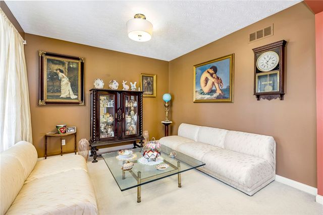 8060 Vegas Circle, West Chester, OH 45069