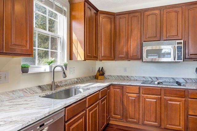 8060 Vegas Circle, West Chester, OH 45069