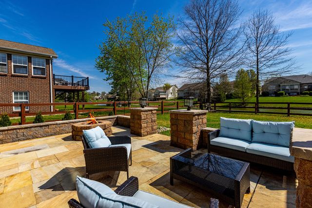 8060 Vegas Circle, West Chester, OH 45069