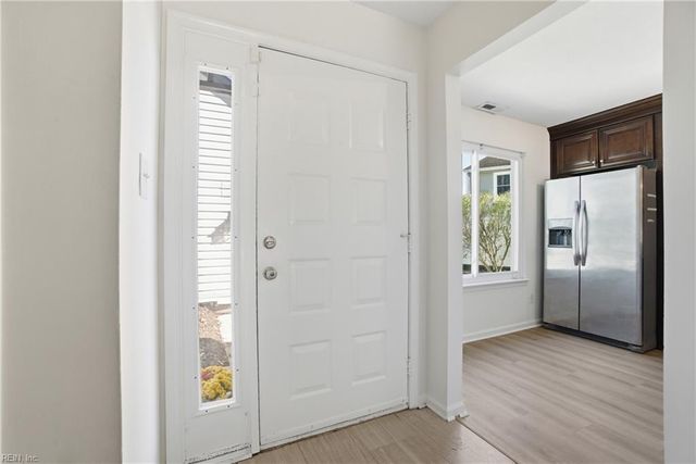 768 Hecate DR, Virginia Beach, VA 23454