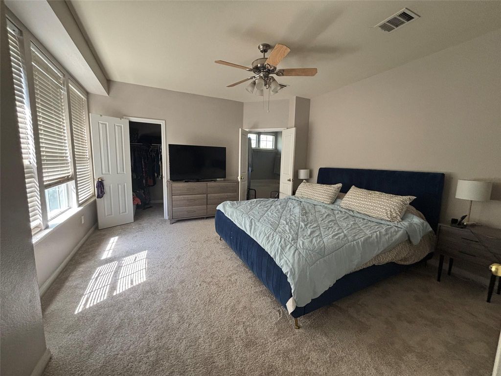 8518 W Cahill DR 29, Austin, TX 78729