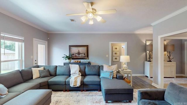 1260 Champions Drive, Conway, AR 72034