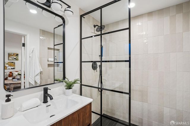 176 Escolta Way, San Francisco, CA 94116