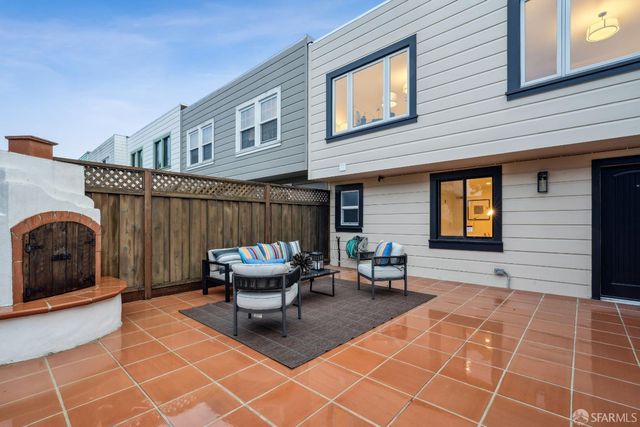 176 Escolta Way, San Francisco, CA 94116