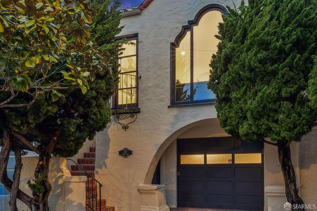 176 Escolta Way, San Francisco, CA 94116