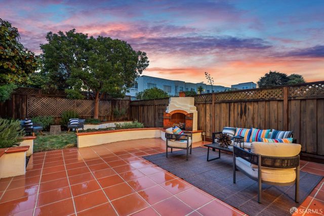 176 Escolta Way, San Francisco, CA 94116