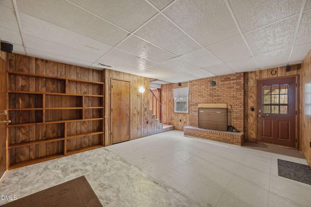 3221 Oakridge Drive, Graham, NC 27253