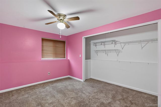8360 Arlis Street, Commerce Charter Township, MI 48382