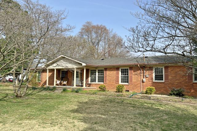 423 North St, Franklin, KY 42134