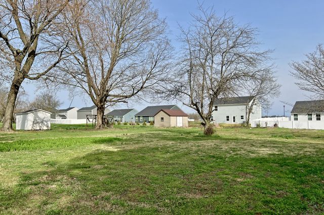 423 North St, Franklin, KY 42134