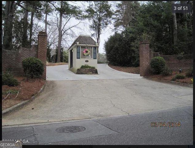 1391 Briarcliff Road APT 4B, Macon, GA 31211