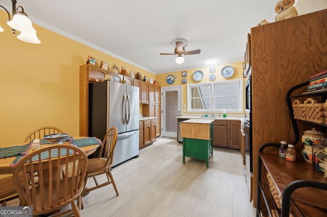 1391 Briarcliff Road APT 4B, Macon, GA 31211