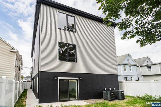 223 Monroe Avenue, Plainfield, NJ 07063