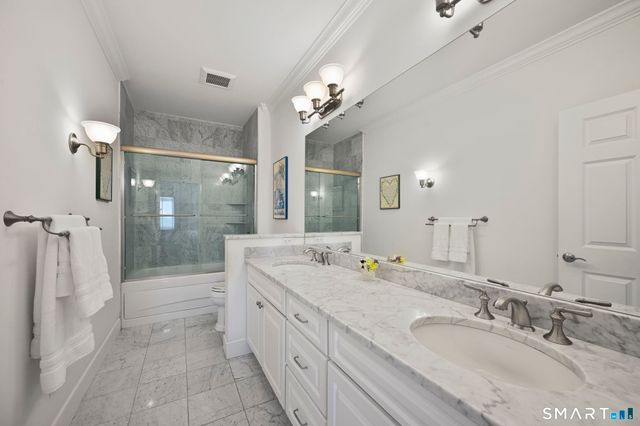 77 Havemeyer Lane 318, Stamford, CT 06902