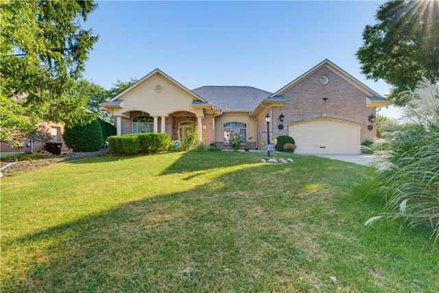2824 Legend Falls Court, Beavercreek Twp, OH 45431