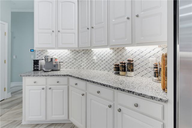 2824 Legend Falls Court, Beavercreek Twp, OH 45431