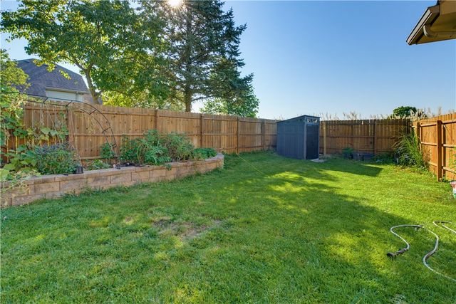 2824 Legend Falls Court, Beavercreek Twp, OH 45431