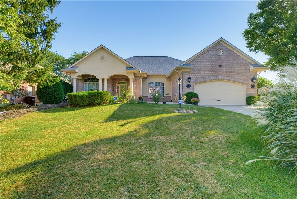 2824 Legend Falls Court, Beavercreek Twp, OH 45431