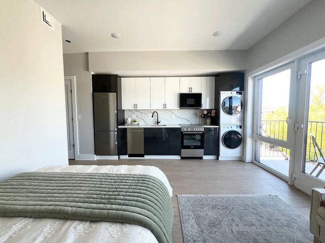 872 Broadway 303, Somerville, MA 02144