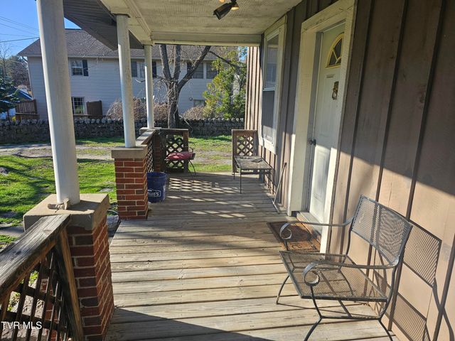 807 Coeburn Road, Wise, VA 24293