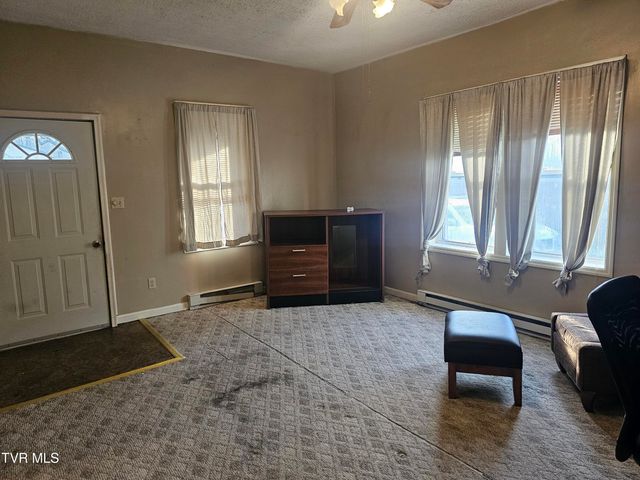 807 Coeburn Road, Wise, VA 24293