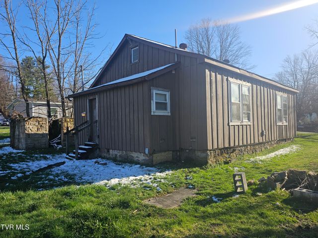 807 Coeburn Road, Wise, VA 24293