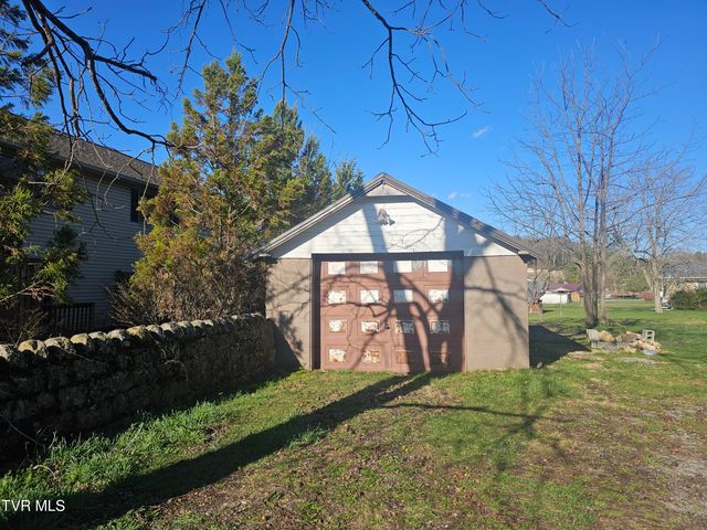 807 Coeburn Road, Wise, VA 24293