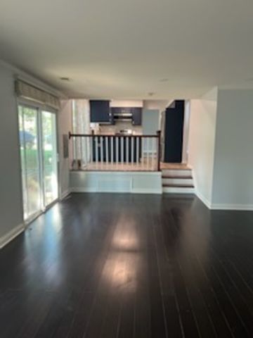 160 Camelot Way, Bolingbrook, IL 60440